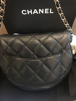 Chanel★(最新で即完売)大人気ココマークMessagerBag/AS3919